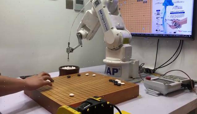 华为助力推广围棋文化:2020华为手机杯中国围棋甲级联赛闭幕:hth官网入口(图4) 
华为助力推广围棋文化:2020华为手机杯中国围棋甲级联赛闭幕:hth官网入口(图4)