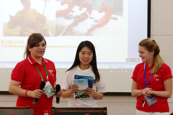 【hth官网入口】哈登22分魔兽两双火箭止步连胜 帕克发飙马刺豪取9连胜(图3) hth官网入口