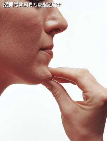 华体会体育hth官方网站_
圆下巴的女人运势好吗(图4) 华体会体育hth官方网站_
圆下巴的女人运势好吗(图4)