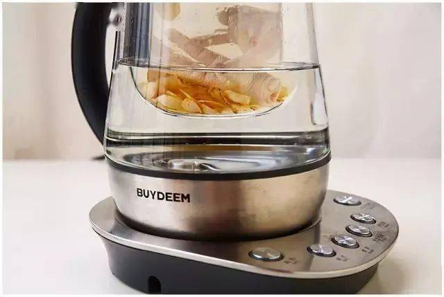 女人每月至少要喝一次的补气补血养颜汤!‘hth官网入口’(图7)
女人每月至少要喝一次的补气补血养颜汤!‘hth官网入口’(图7)